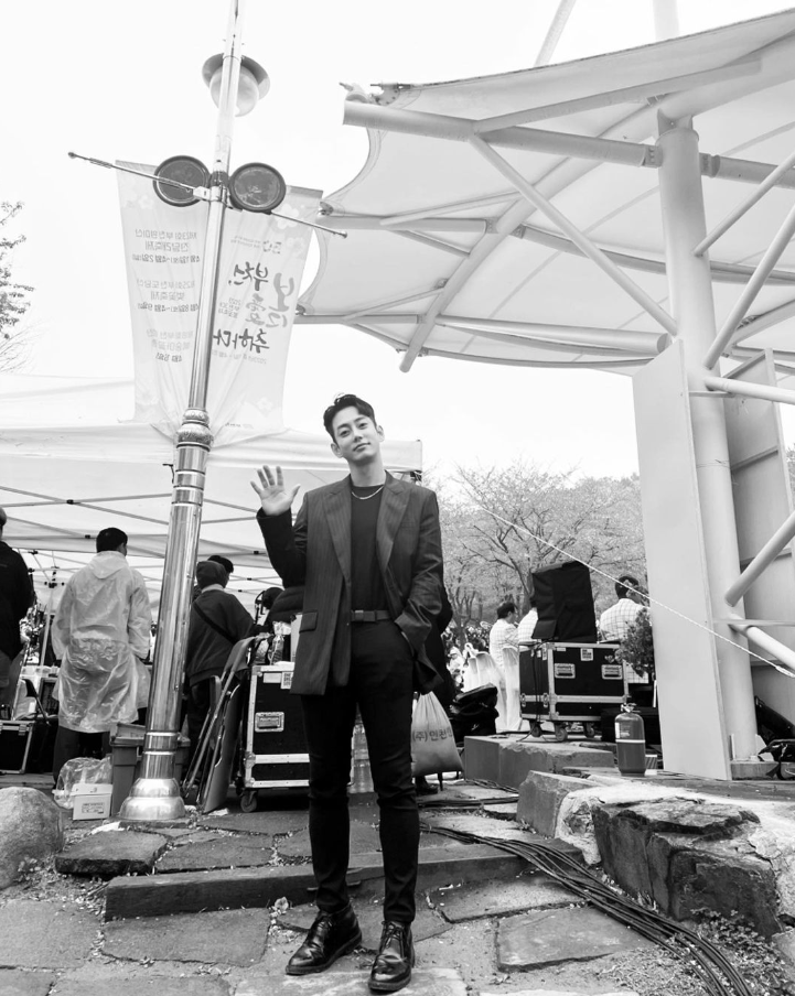 Tei Announces Engagement To Non Celebrity Girlfriend tei-announces-engagement-to-non-celebrity-girlfriend