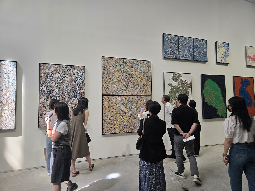 LEE BUL RETURNS TO SEOUL WITH A LANDMARK SURVEY AT LEEUM