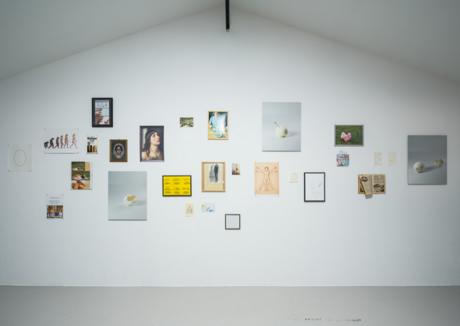 Kim Min-kyung Examines Consumer Desire in ‘To Construct a Facade’